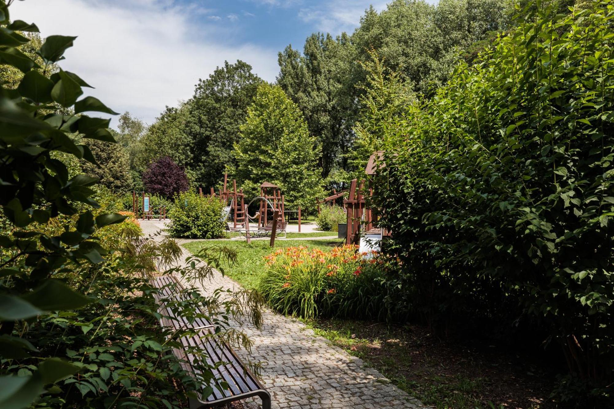Of The Kings - Riverside B22 * Krakov